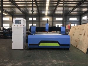 Kleine CNC-snijmachine voor metaalbewerkingsmachines